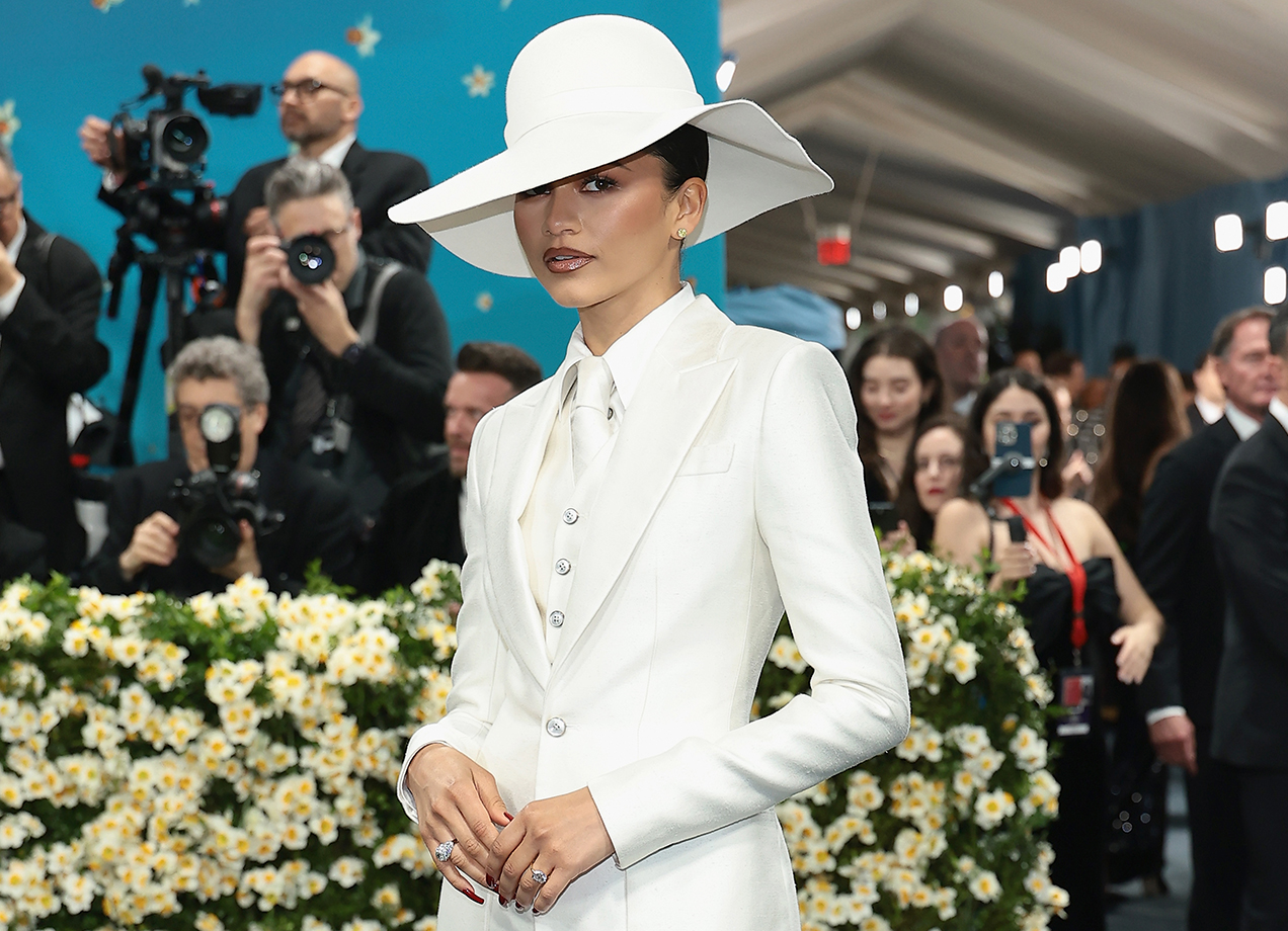 Zendaya Engagment Ring Met Gala